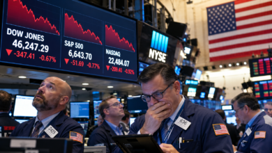US Stock Market Falls as Oil Prices and Treasury Yields Rise US Stock Market Falls as Oil Prices and Treasury Yields Rise